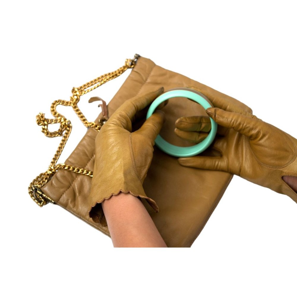 Cool Tan Leather Set Gloves and Handbag Vintage Accessories Set
